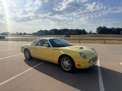 2002 Ford Thunderbird w/Hardtop Premium
