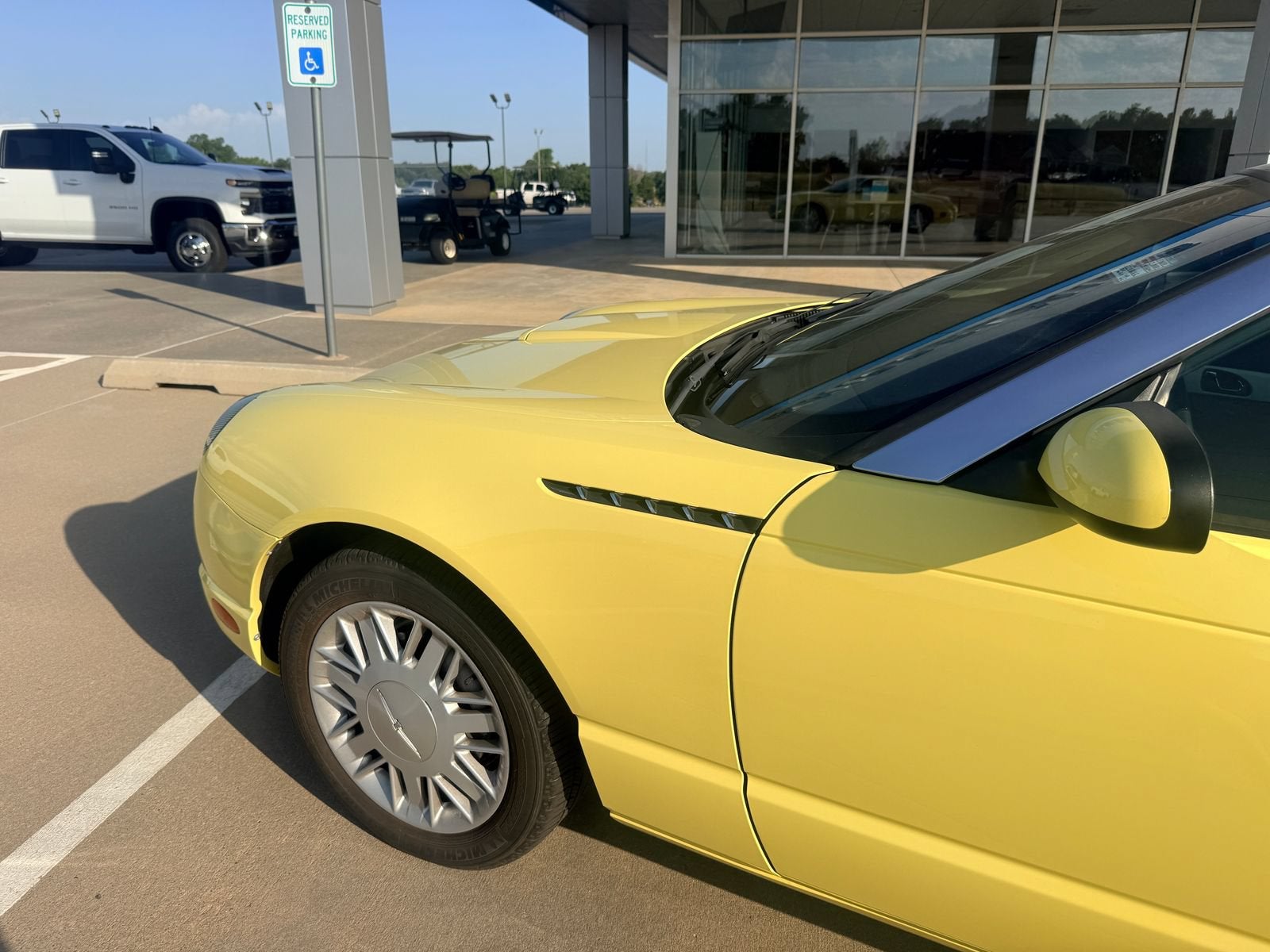 2002 Ford Thunderbird w/Hardtop Premium