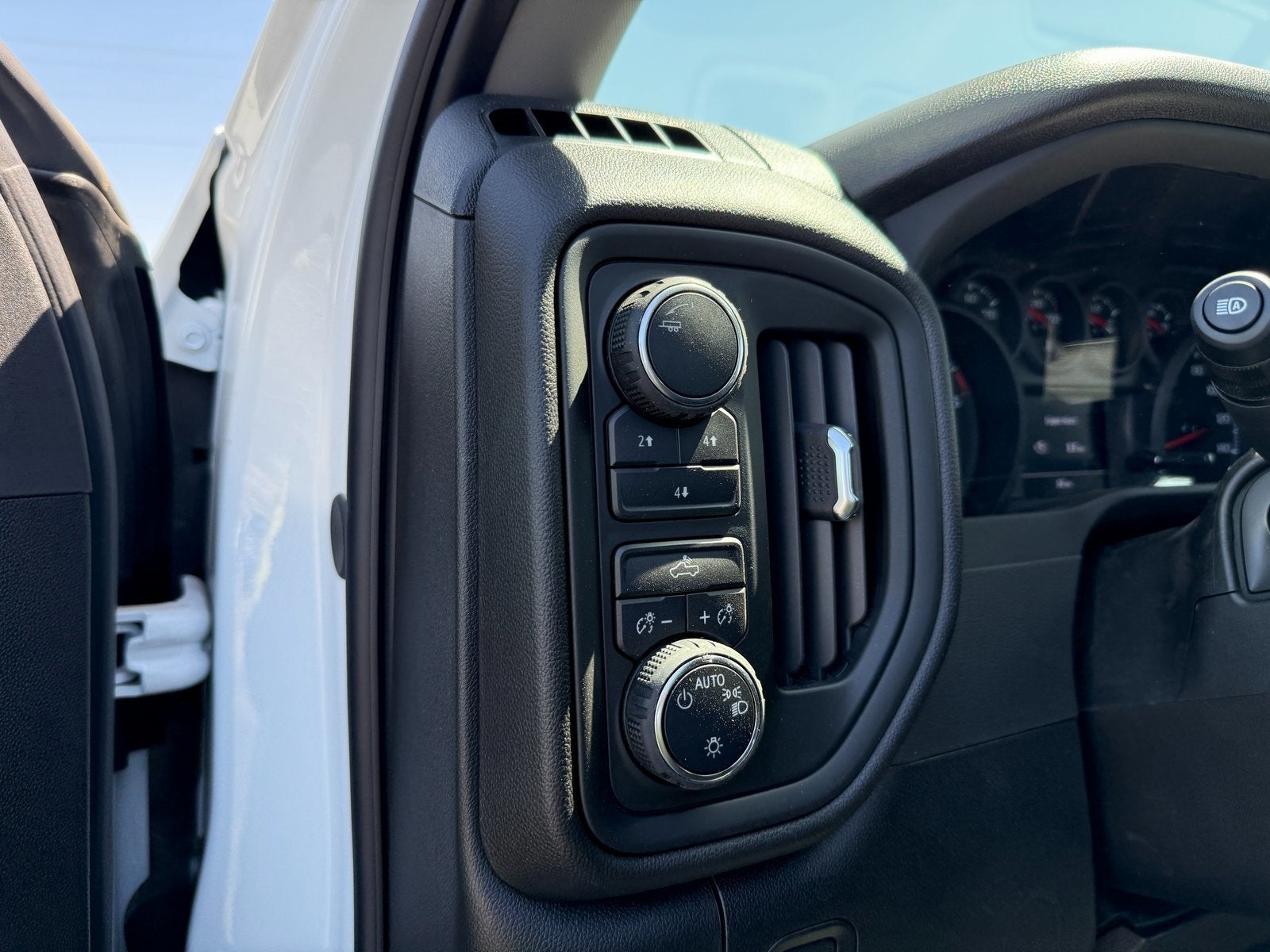 2025 Chevrolet Silverado 3500 HD WT