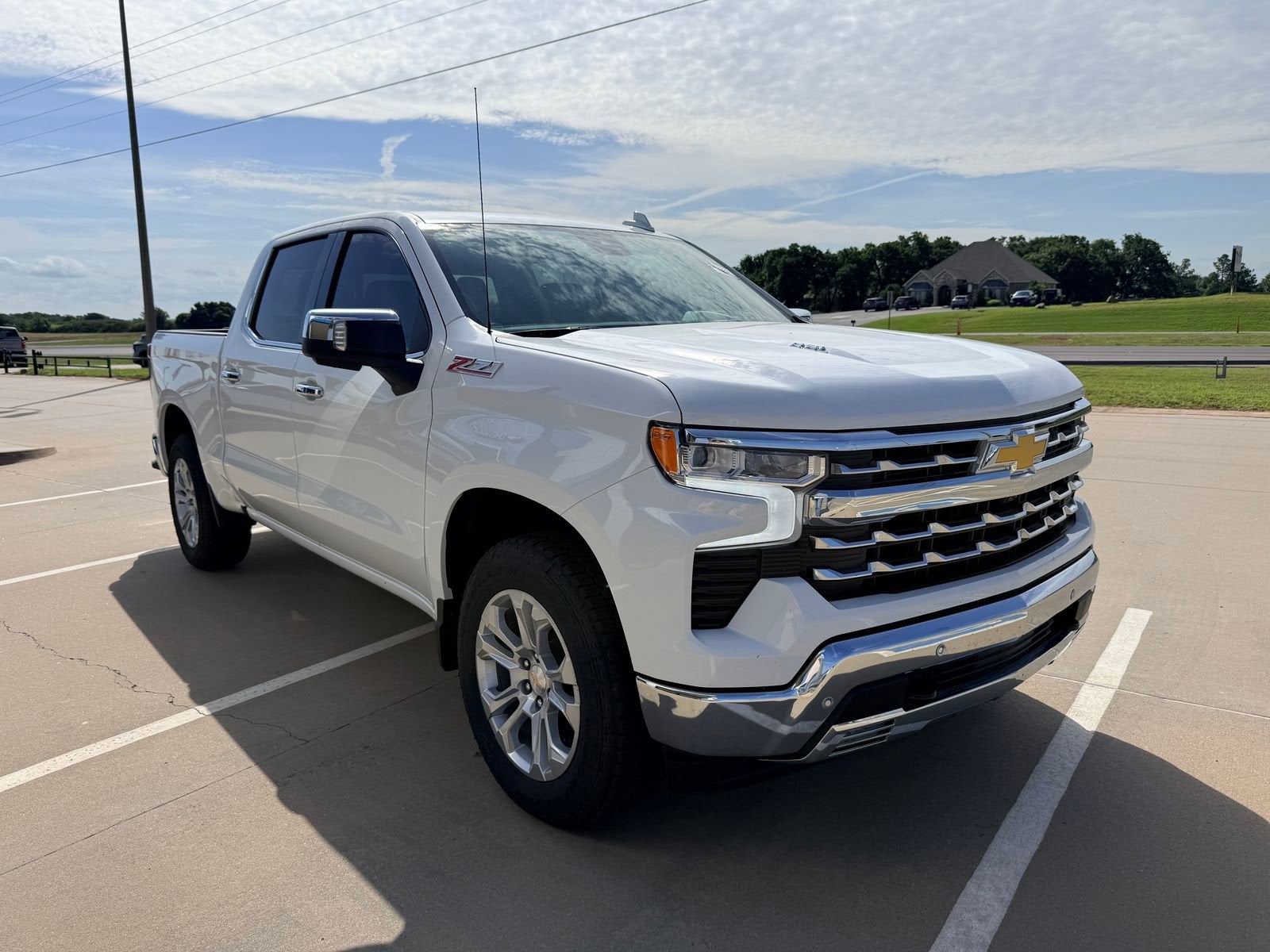 2025 Chevrolet Silverado 1500 LTZ