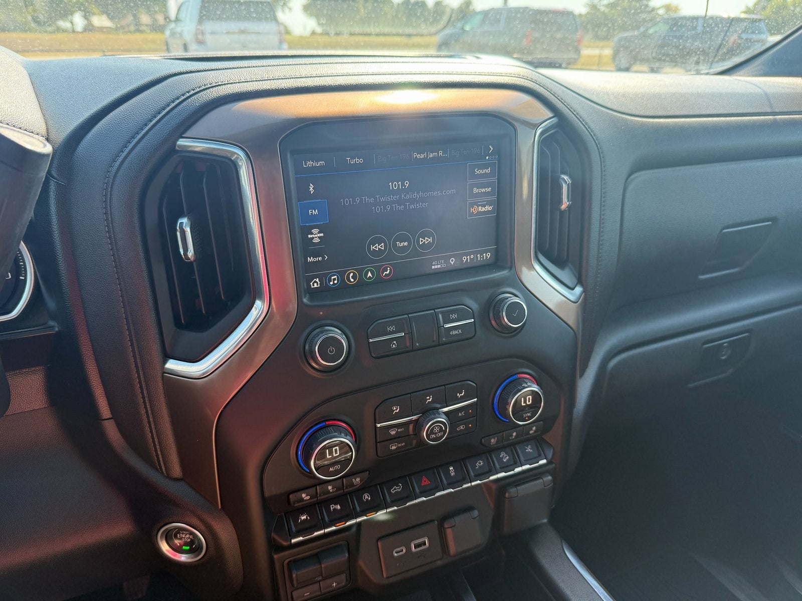 2019 Chevrolet Silverado 1500 High Country