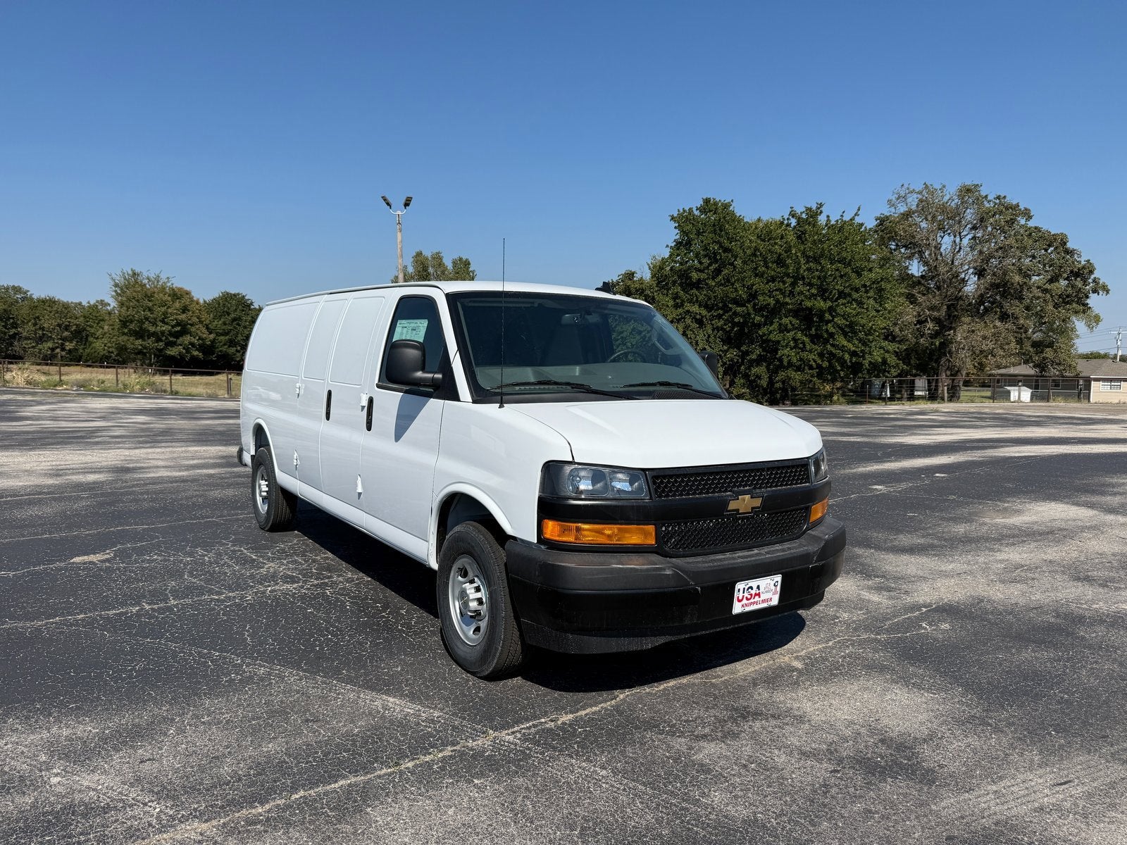 2025 Chevrolet Express Cargo 2500 WT