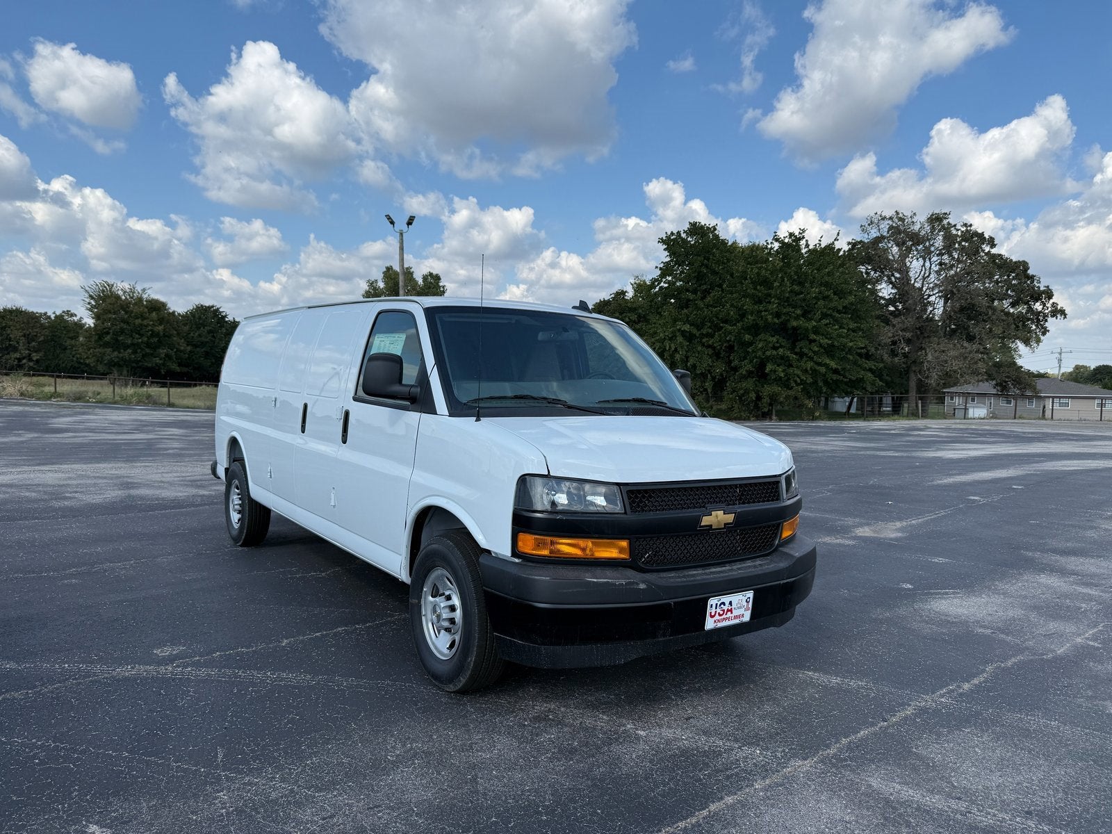 2025 Chevrolet Express Cargo 2500 WT