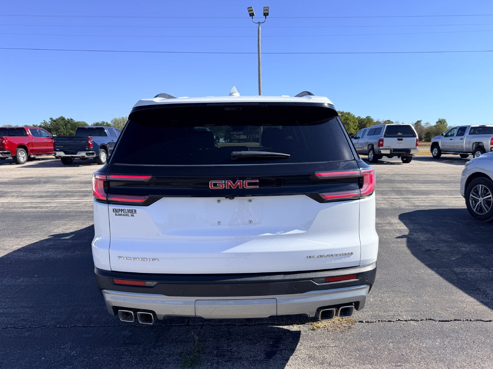 2026 GMC Acadia Elevation