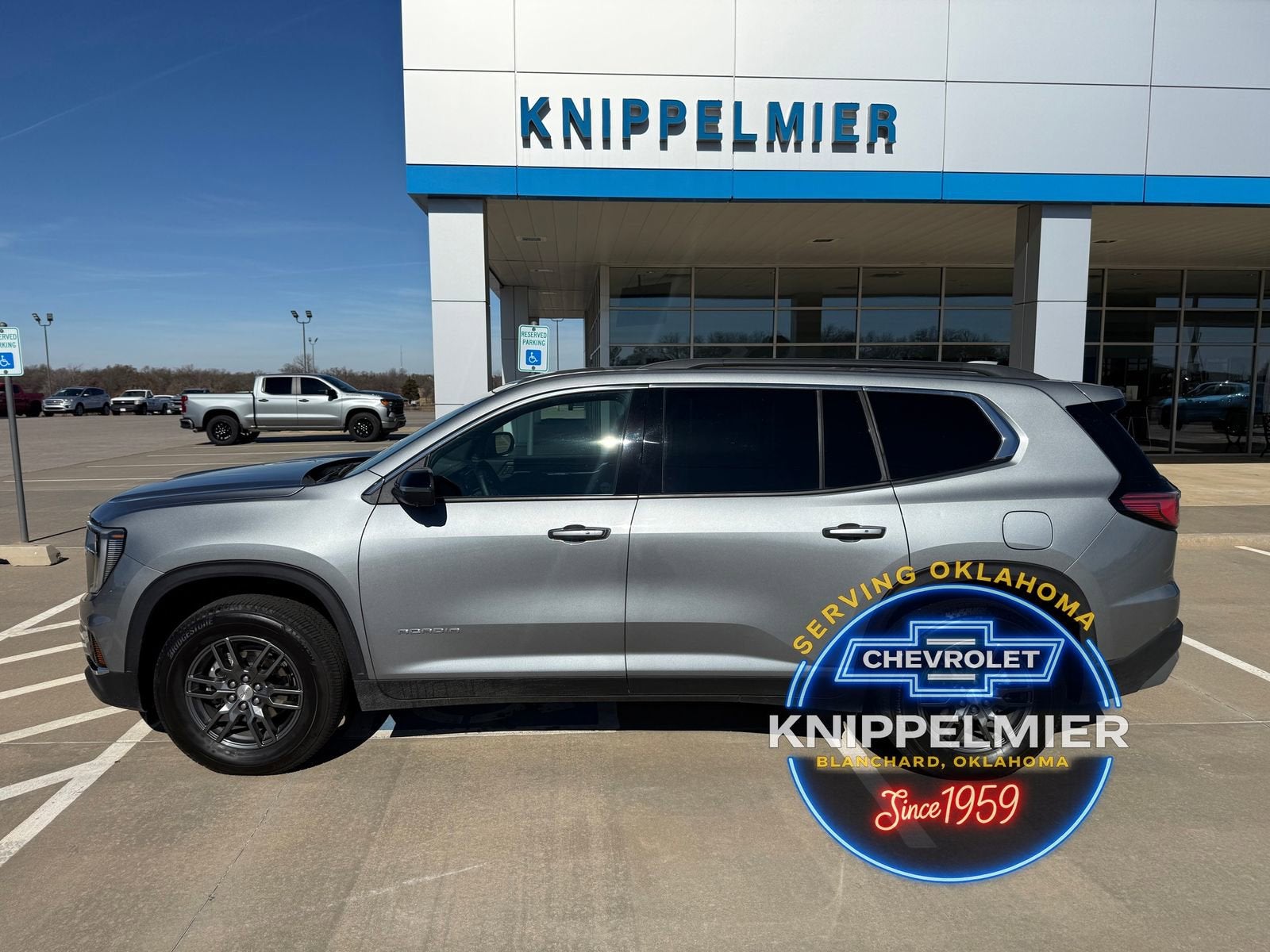 2025 GMC Acadia Elevation