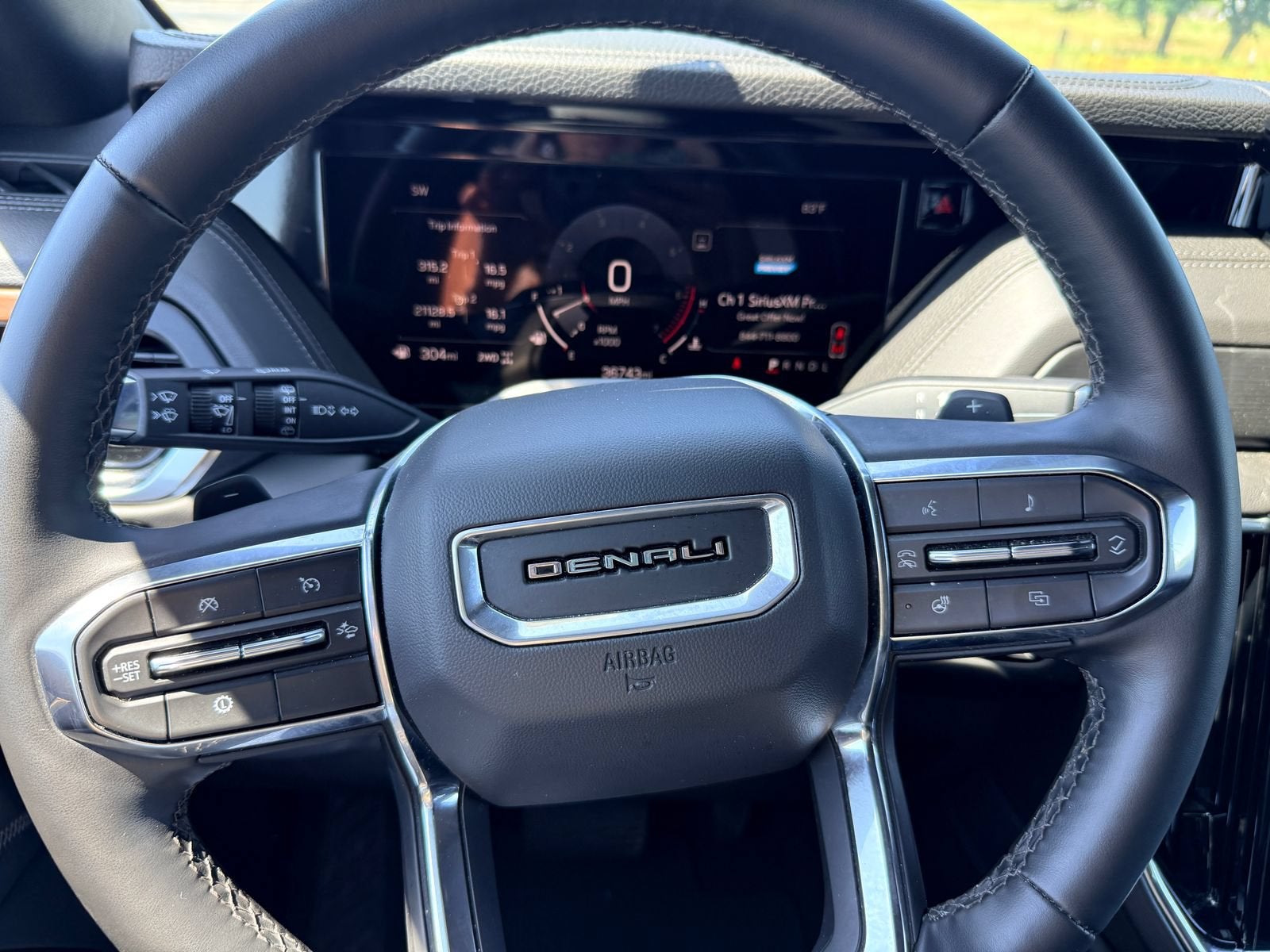 2025 GMC Yukon Denali