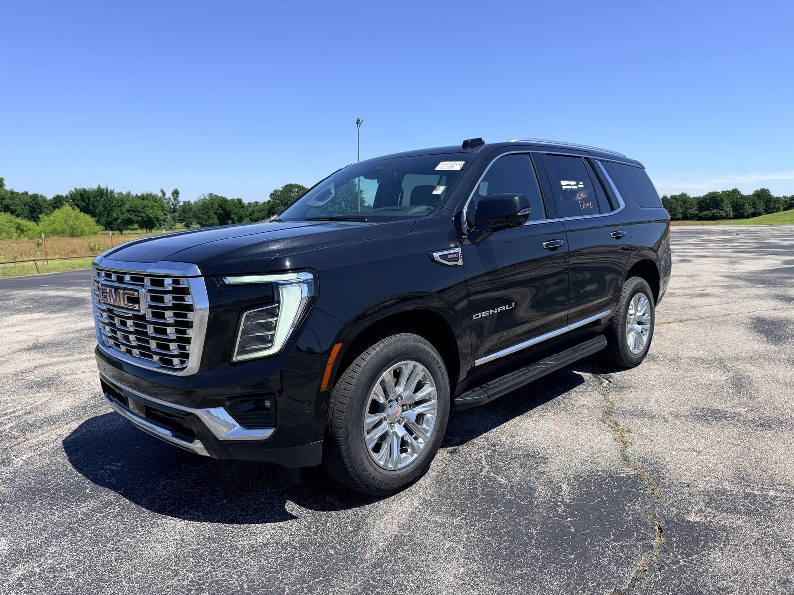 2025 GMC Yukon Denali
