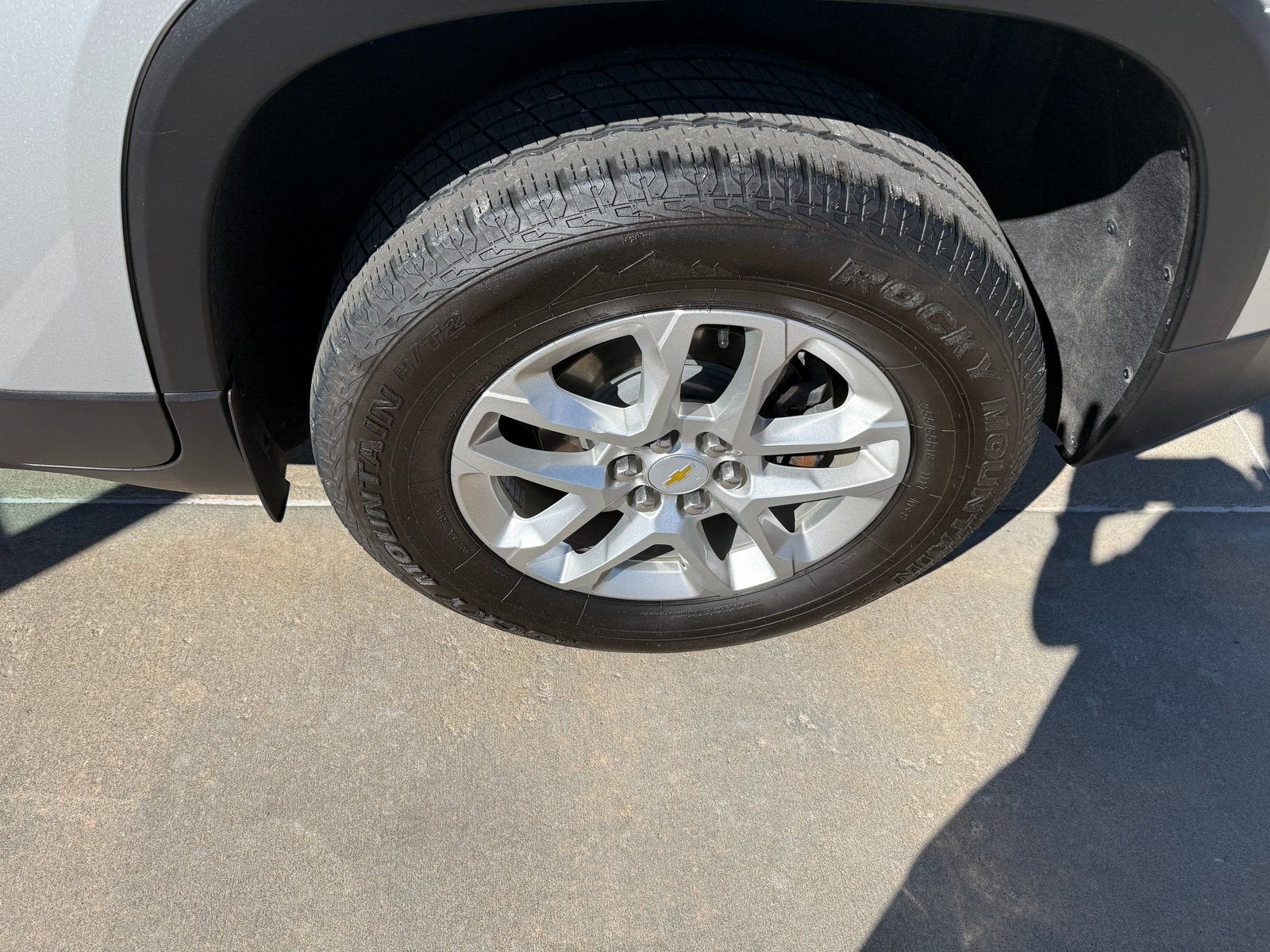 2022 Chevrolet Traverse LS