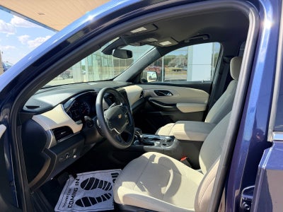 2022 Chevrolet Traverse LS