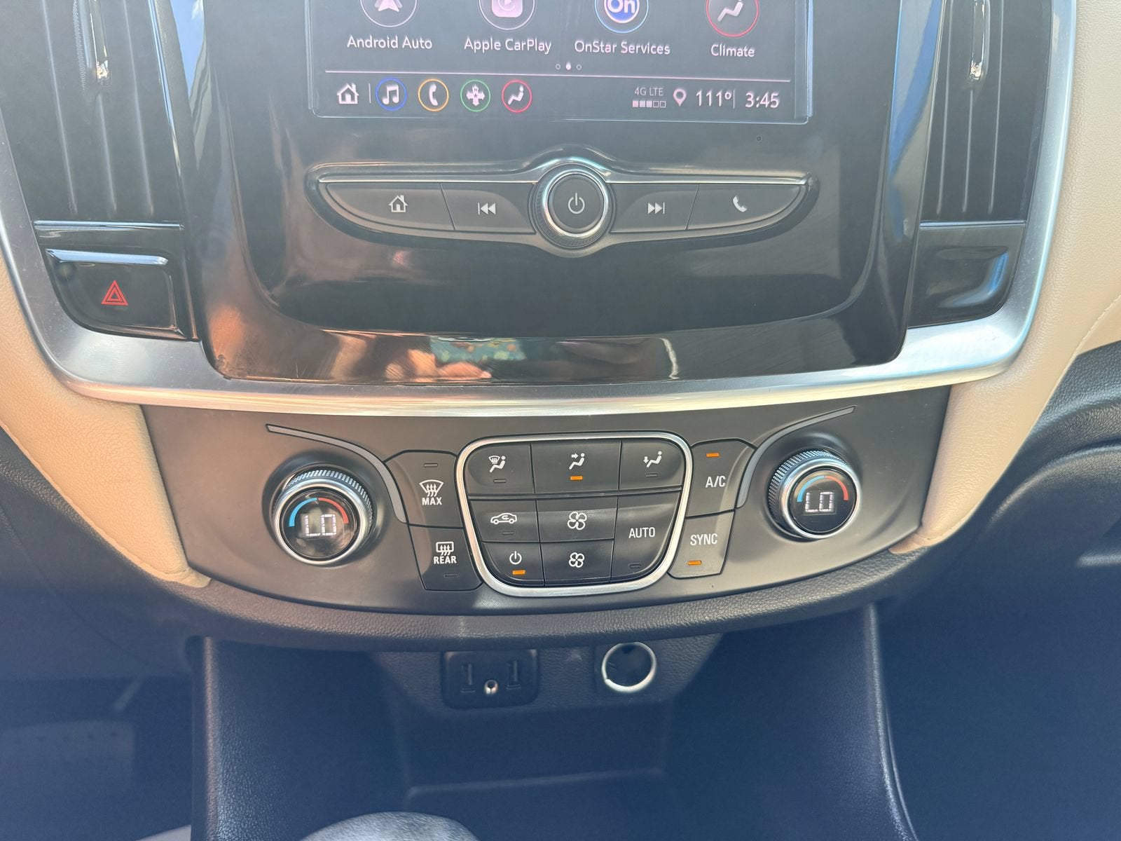 2022 Chevrolet Traverse LS