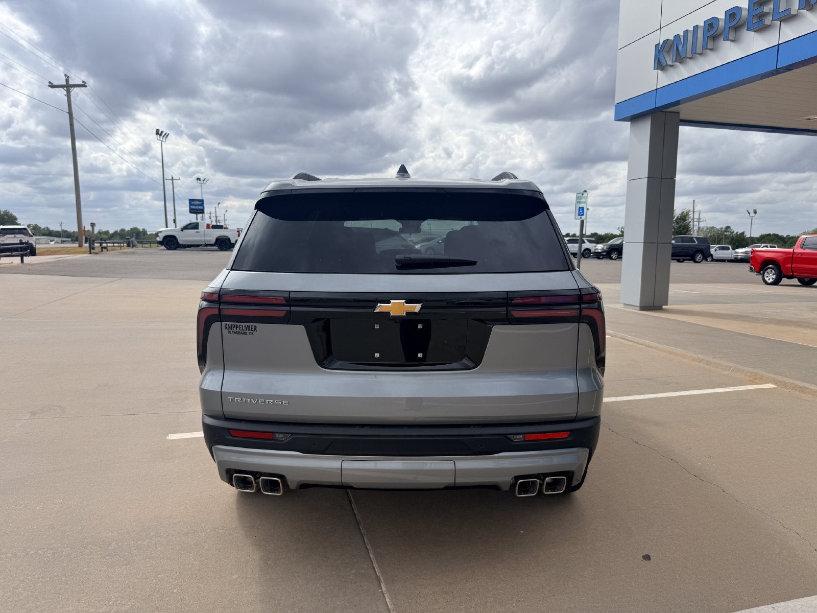 2027 Chevrolet Traverse LT