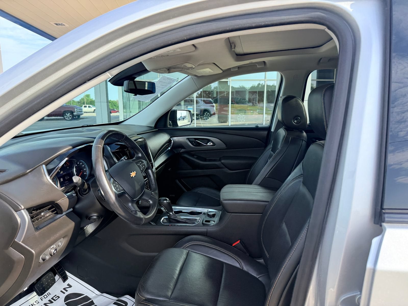 2026 Chevrolet Traverse LT - Photo 14