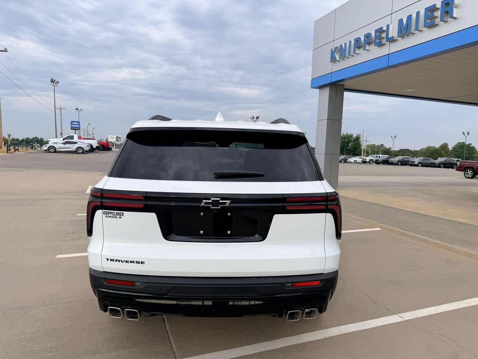 2027 Chevrolet Traverse LT