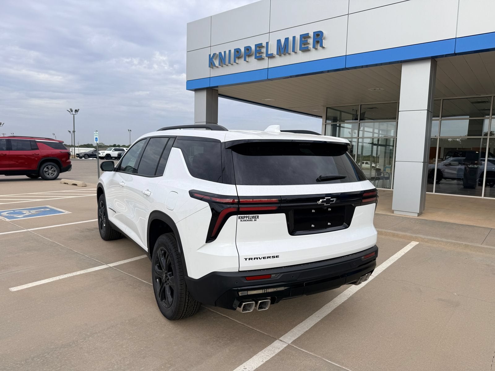 2027 Chevrolet Traverse LT