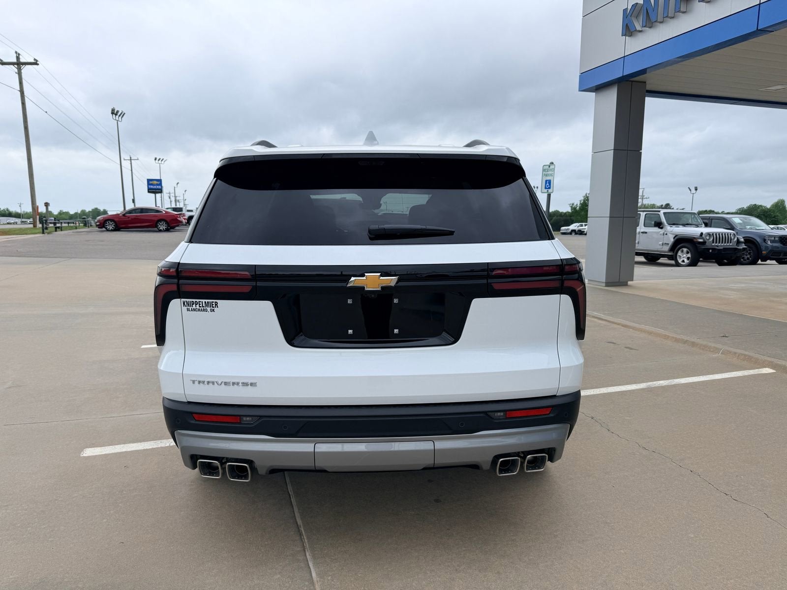 2026 Chevrolet Traverse LT
