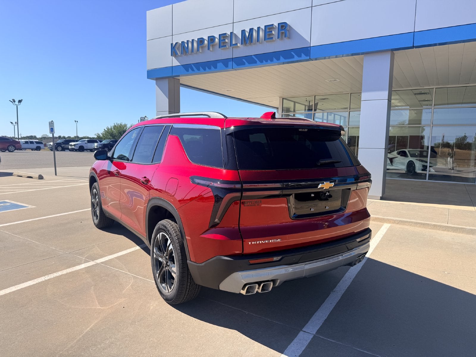 2027 Chevrolet Traverse LT
