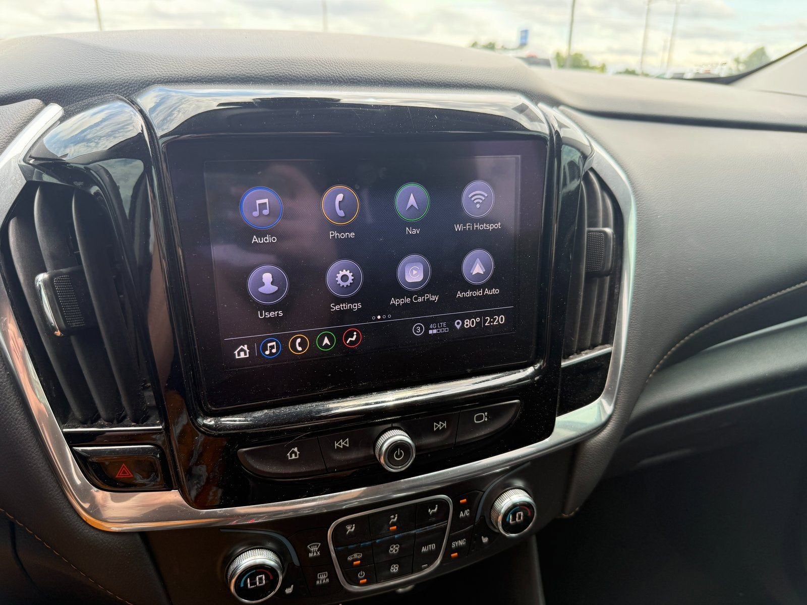 2020 Chevrolet Traverse LT Leather