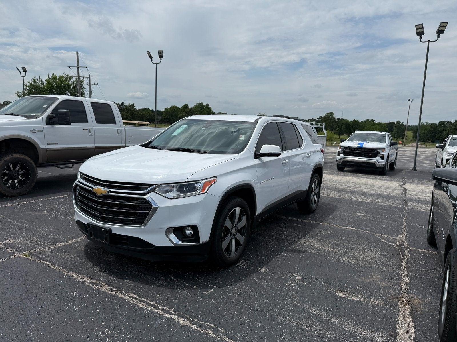 2020 Chevrolet Traverse LT Leather