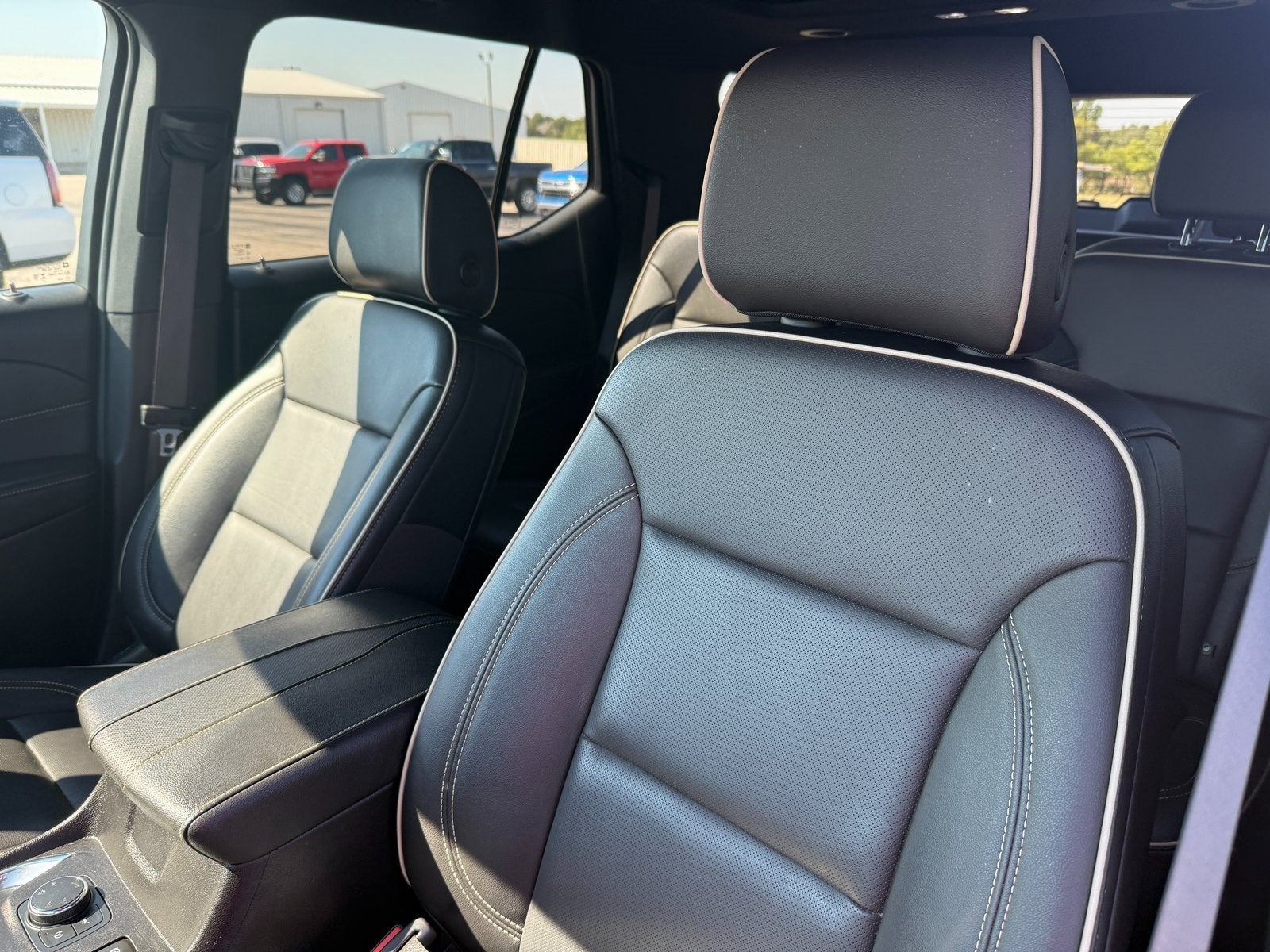 2024 Chevrolet Traverse Limited Premier