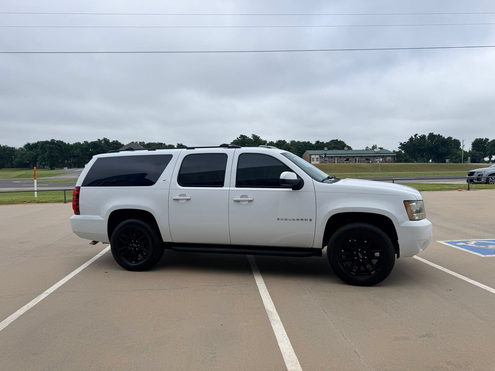 2009 Chevrolet Suburban LT w/2LT