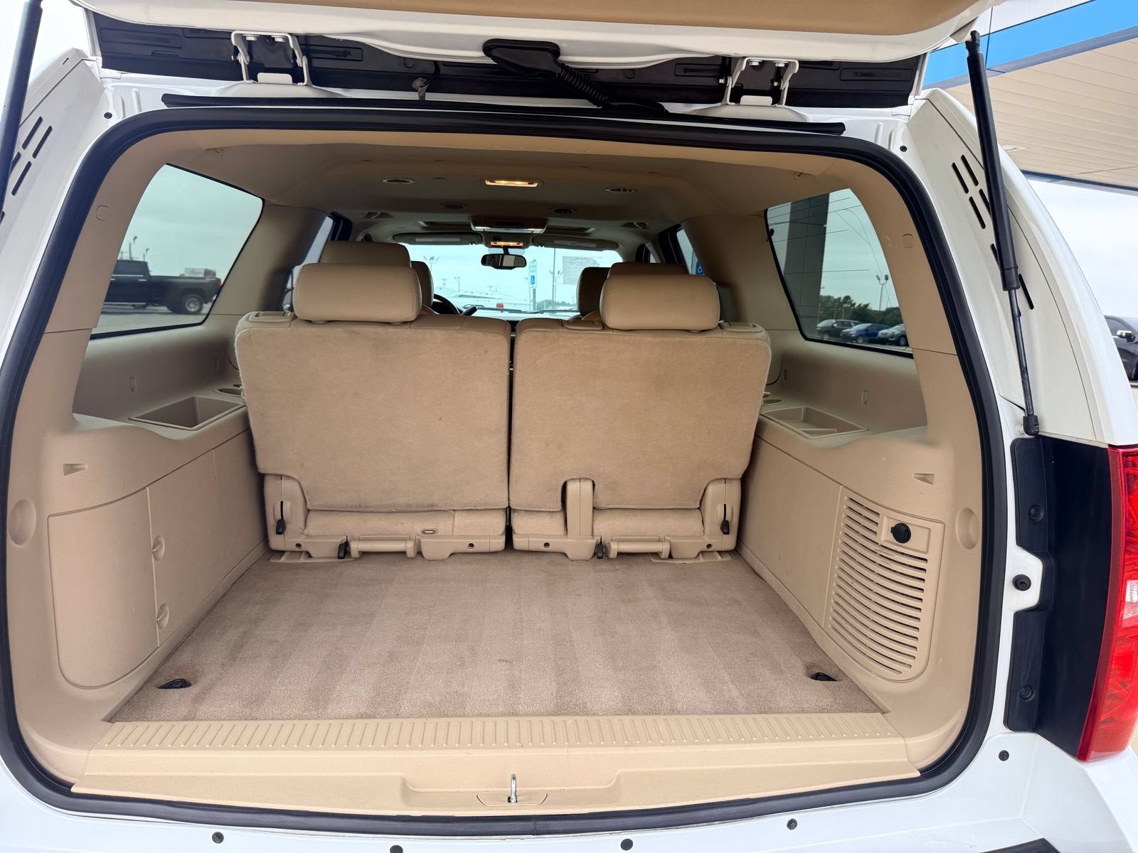 2009 Chevrolet Suburban LT w/2LT