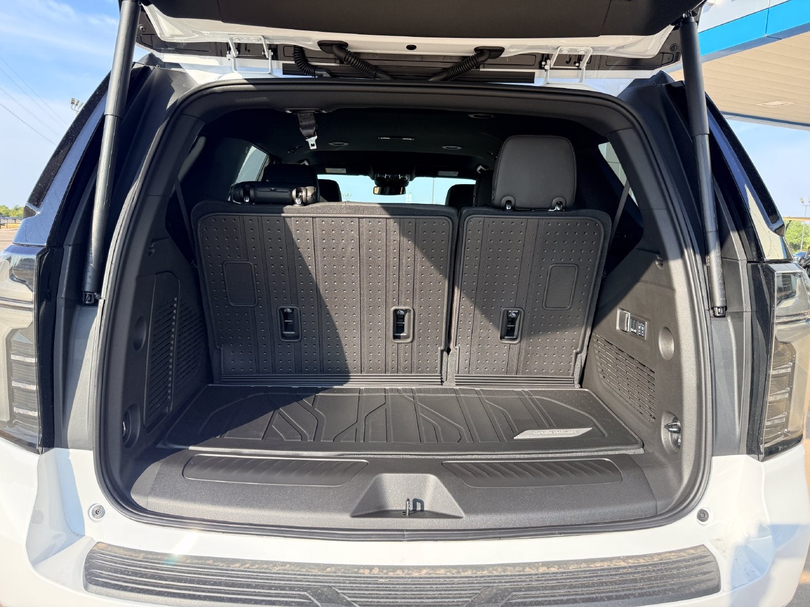 2027 Chevrolet Tahoe LT