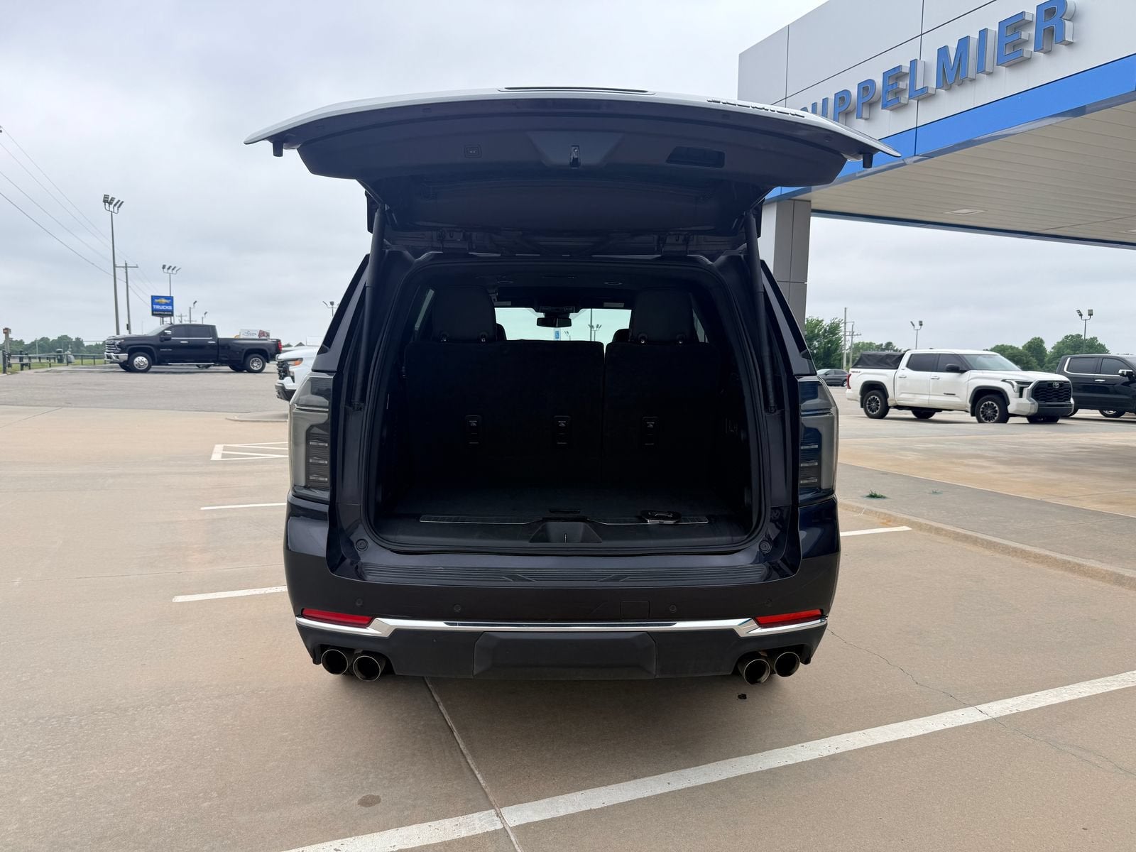 2025 Chevrolet Tahoe Premier
