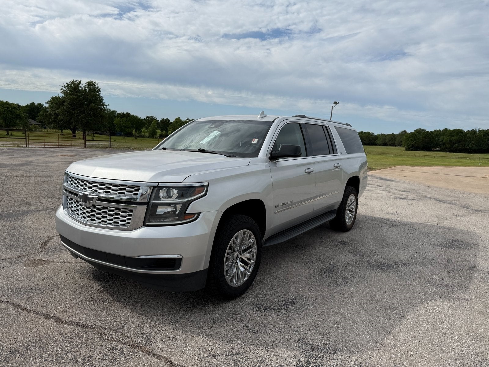 2019 Chevrolet Suburban LT