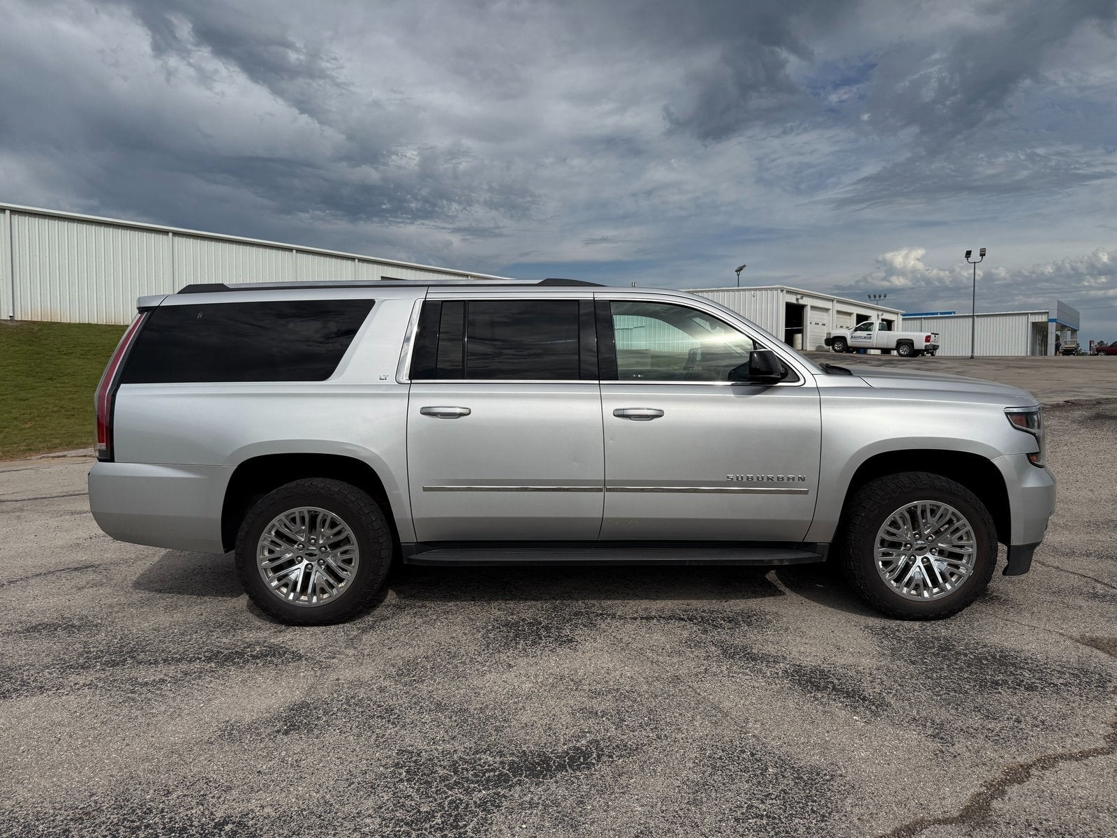 2019 Chevrolet Suburban LT