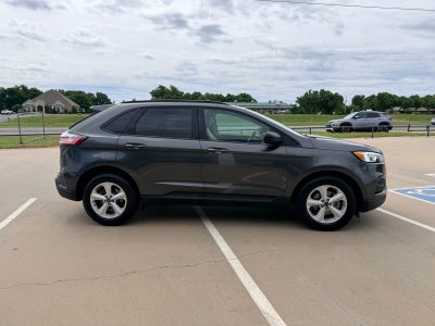2020 Ford Edge SE