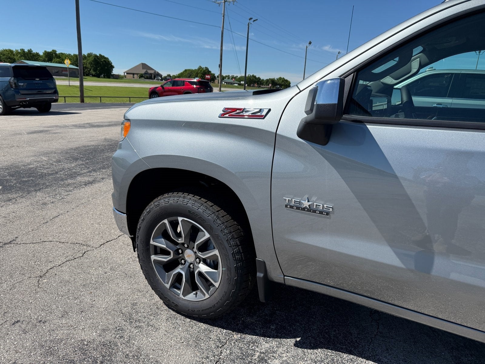 2025 Chevrolet Silverado 1500 LT