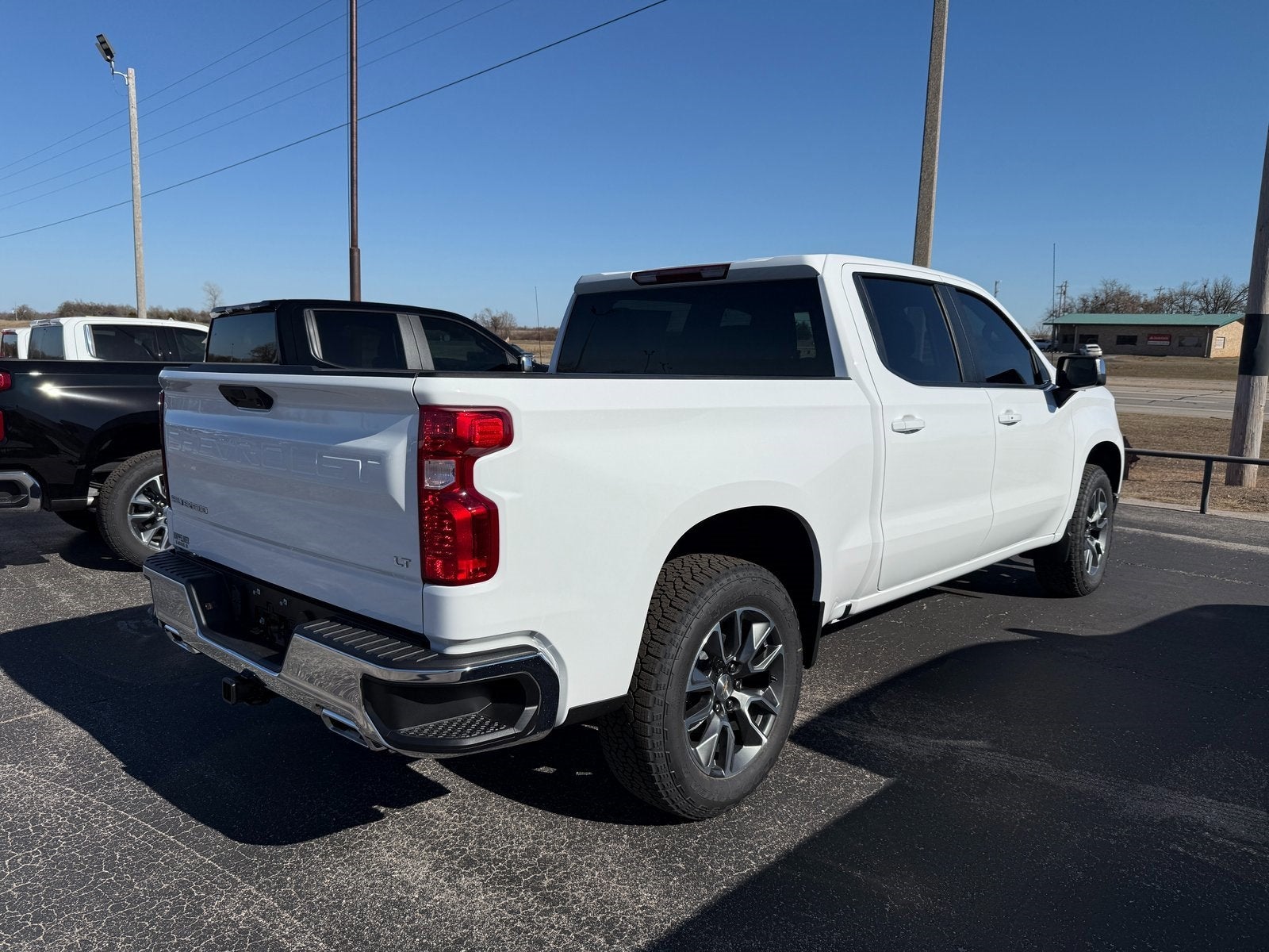 2025 Chevrolet Silverado 1500 LT