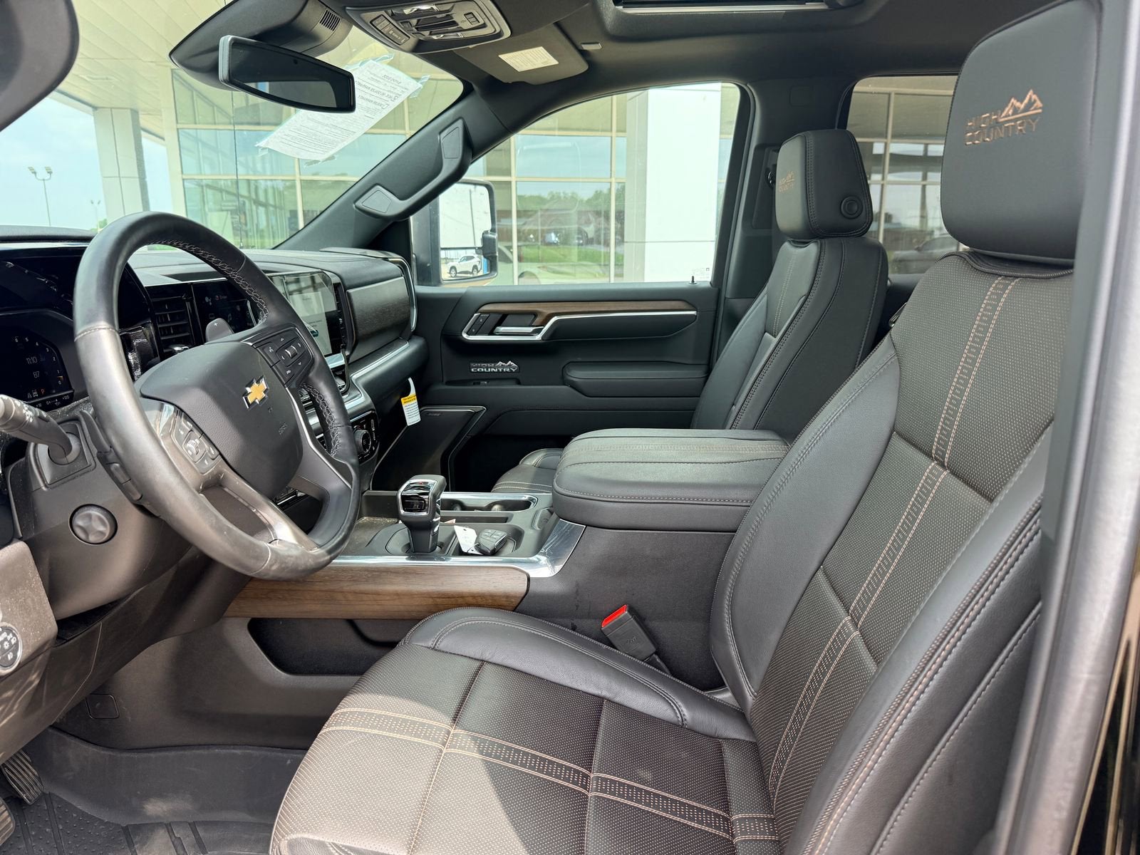 2025 Chevrolet Silverado 1500 High Country