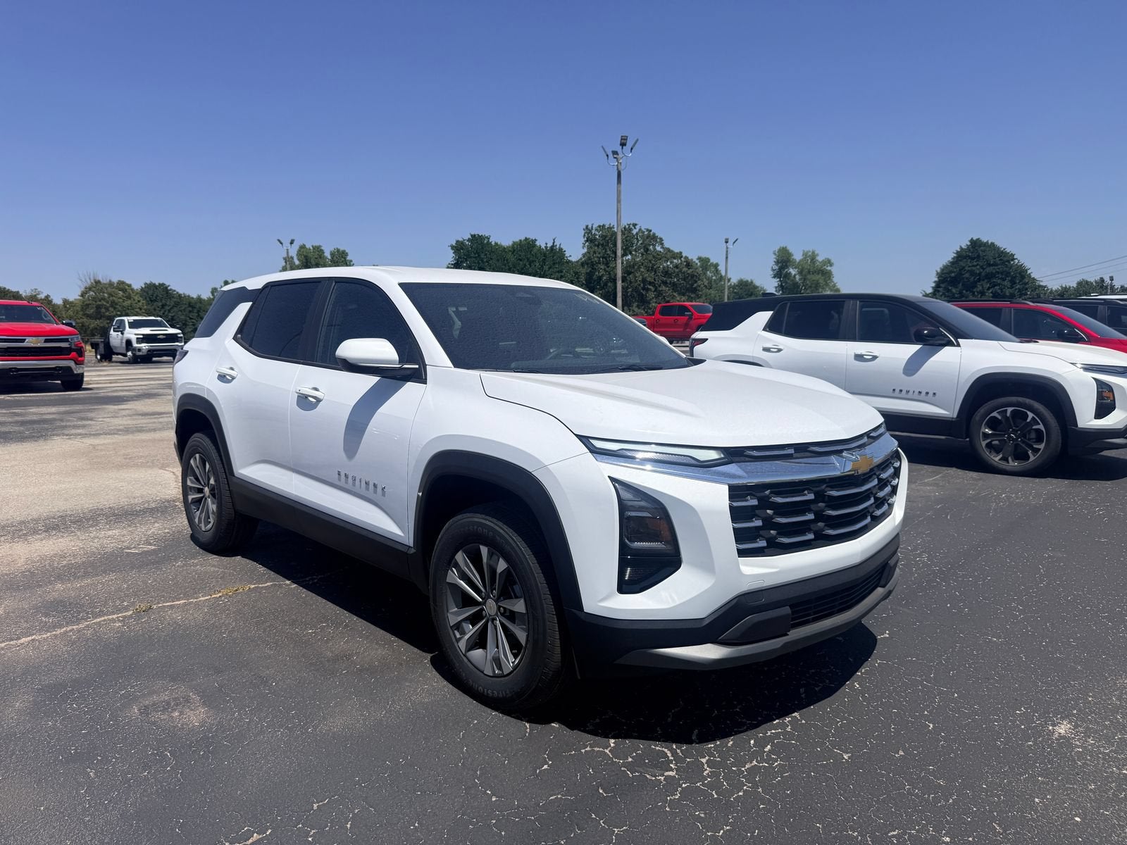 2027 Chevrolet Equinox LT