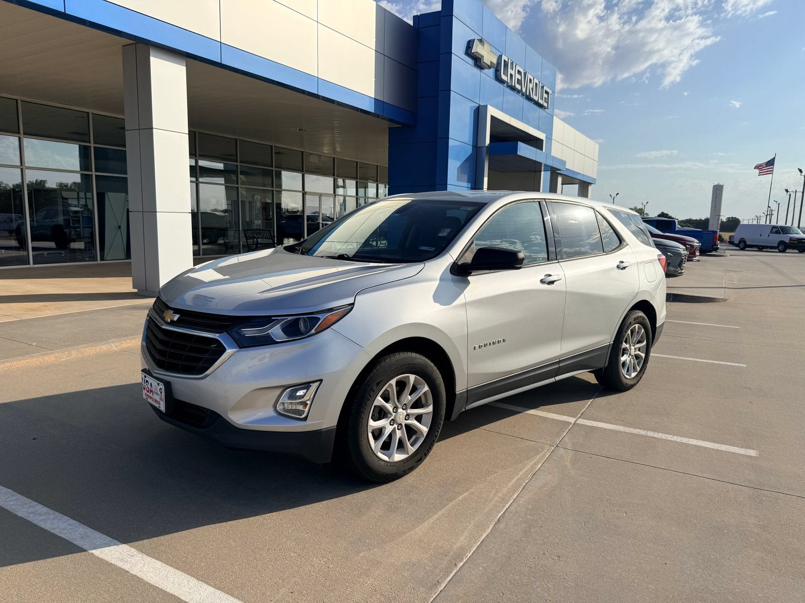 Used 2019 Chevrolet Equinox LS with VIN 3GNAXHEV7KS622116 for sale in Blanchard, OK