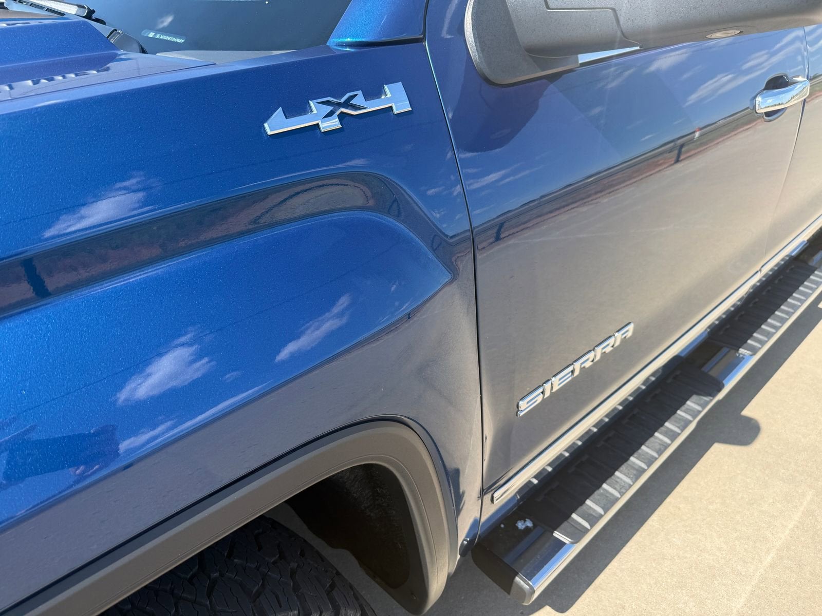 Used 2017 GMC Sierra 1500 SLT with VIN 3GTU2NEC2HG406512 for sale in Blanchard, OK