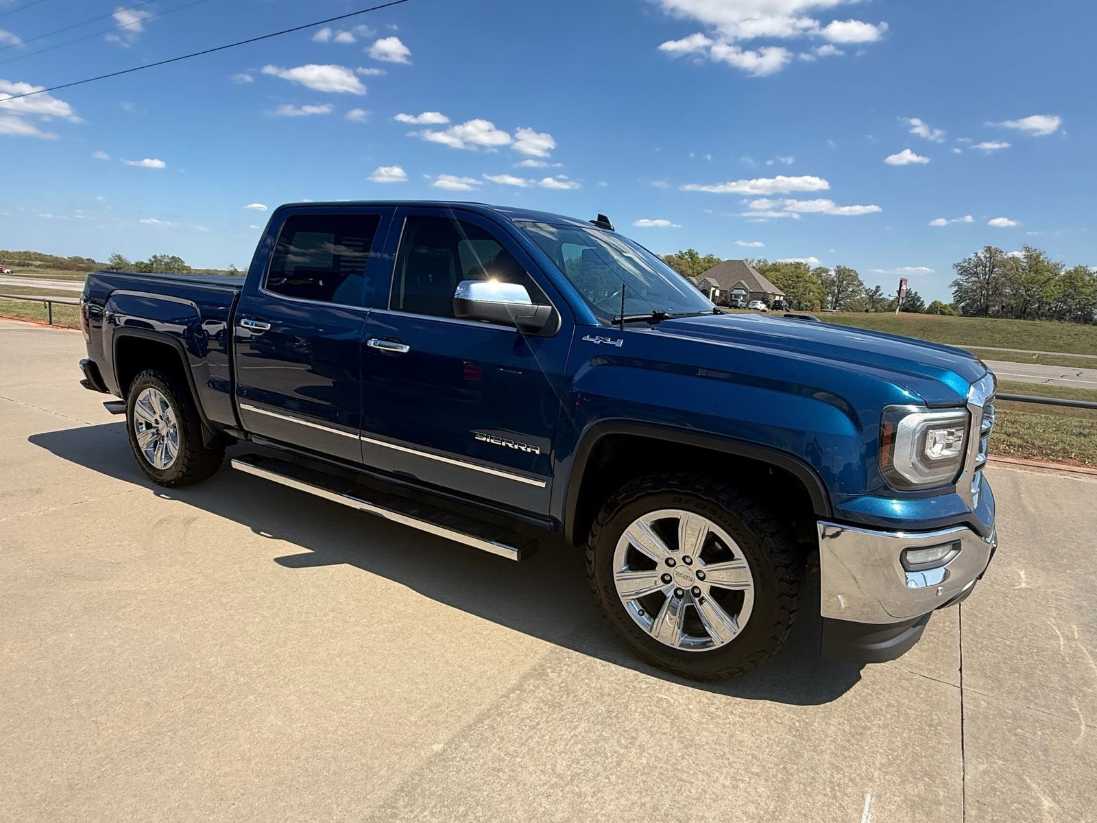 2017 GMC Sierra 1500 SLT