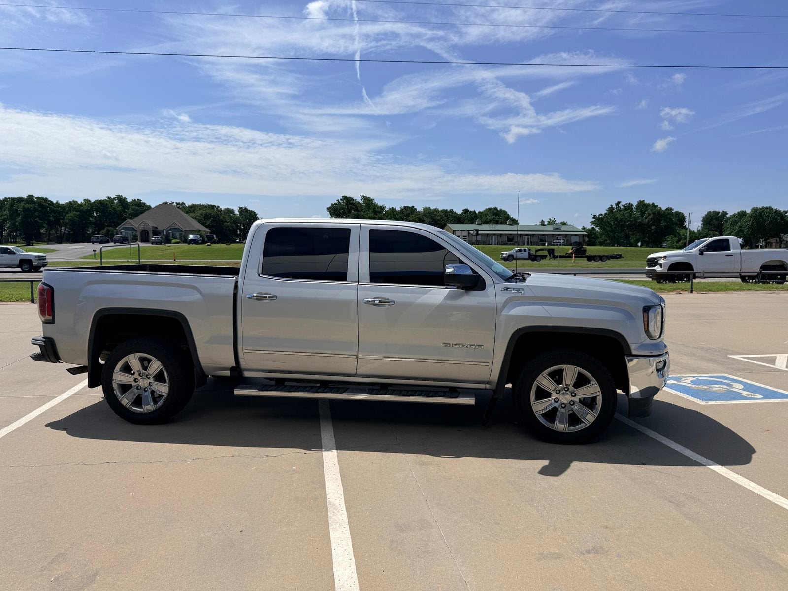 2017 GMC Sierra 1500 SLT