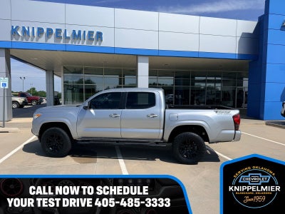 2022 Toyota Tacoma 2WD SR