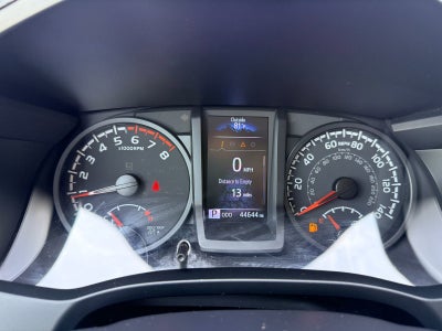 2022 Toyota Tacoma 2WD SR