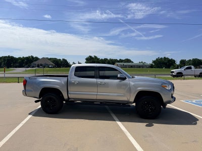 2022 Toyota Tacoma 2WD SR