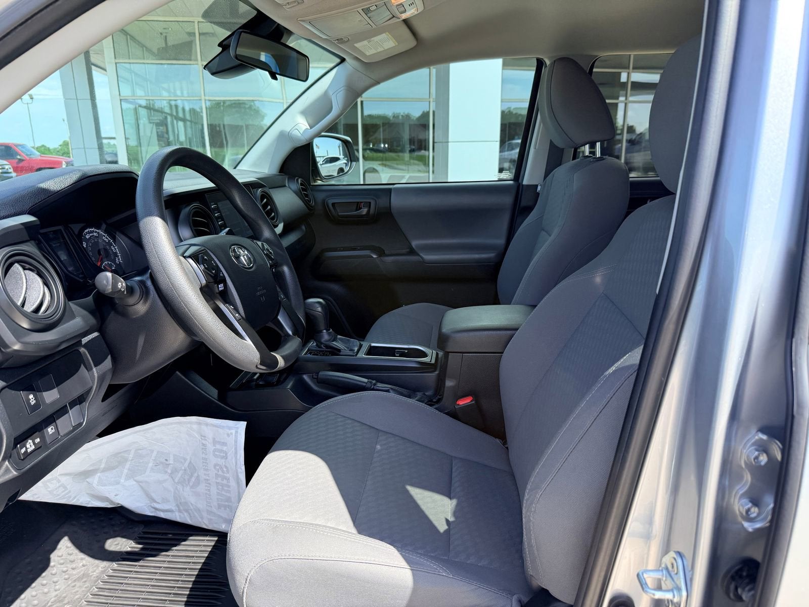2022 Toyota Tacoma 2WD SR