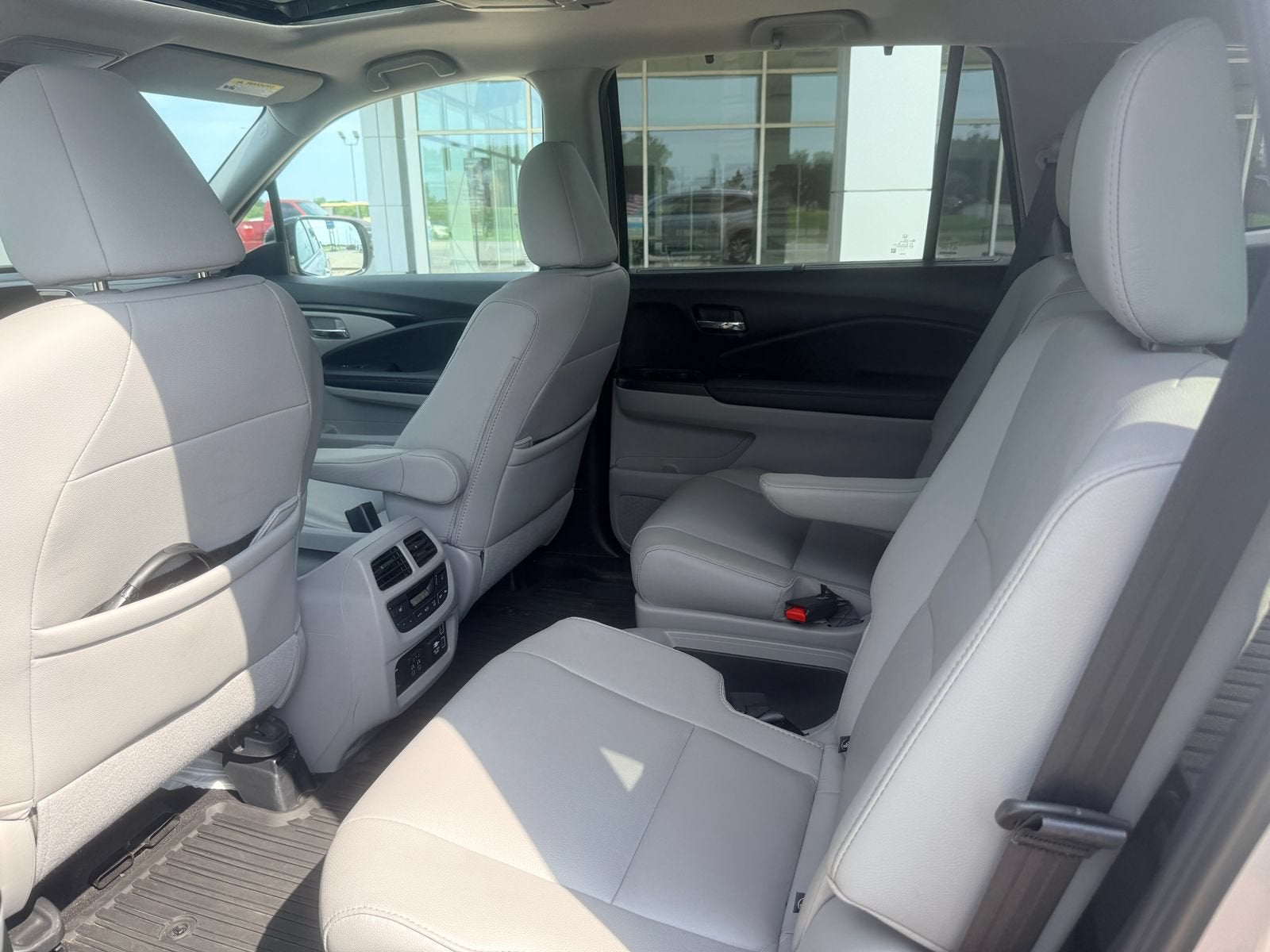 2022 Honda Pilot Touring 7-Passenger