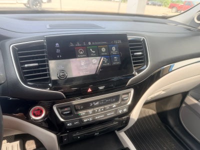 2022 Honda Pilot Touring 7-Passenger
