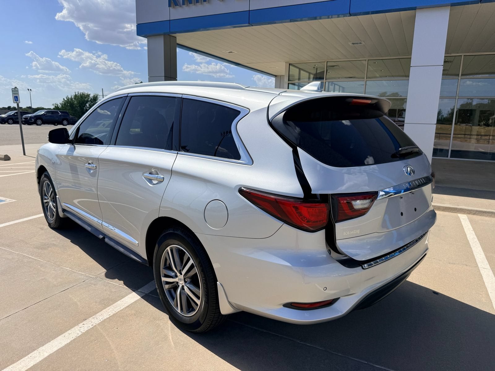 2020 INFINITI QX60 LUXE