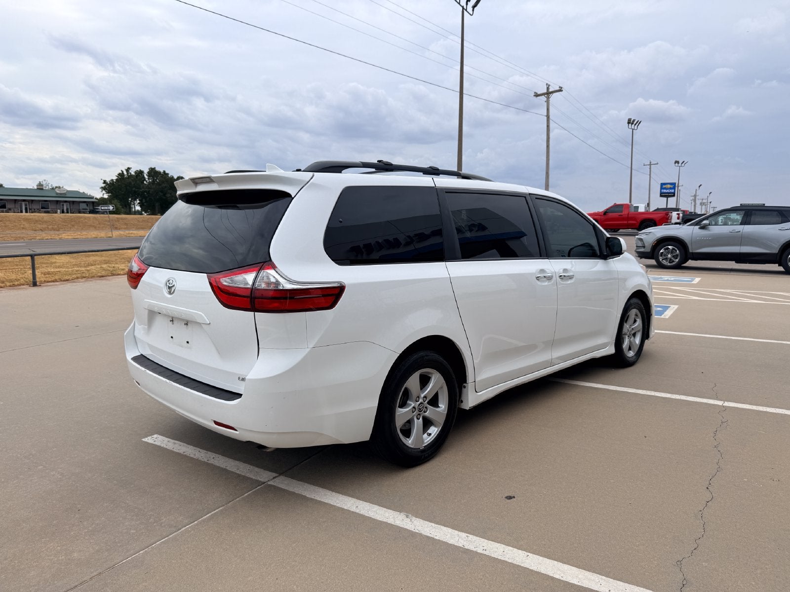 2019 Toyota Sienna LE Auto Access Seat