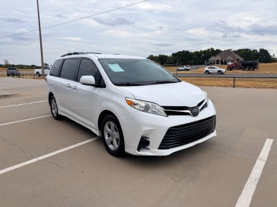 2019 Toyota Sienna LE Auto Access Seat