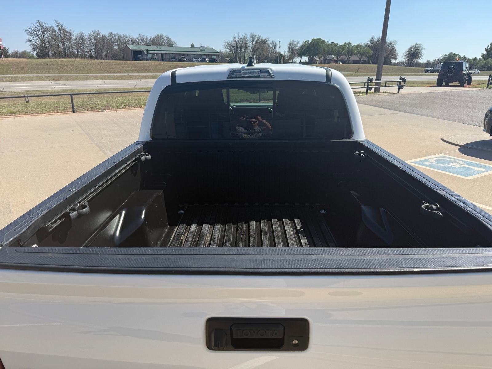 2021 Toyota Tacoma 4WD SR