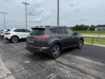 2017 Toyota RAV4 LE