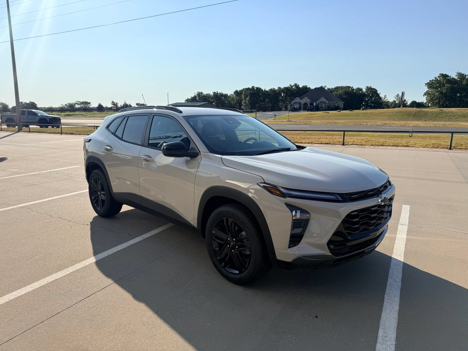 2026 Chevrolet Trax Activ - Photo 4